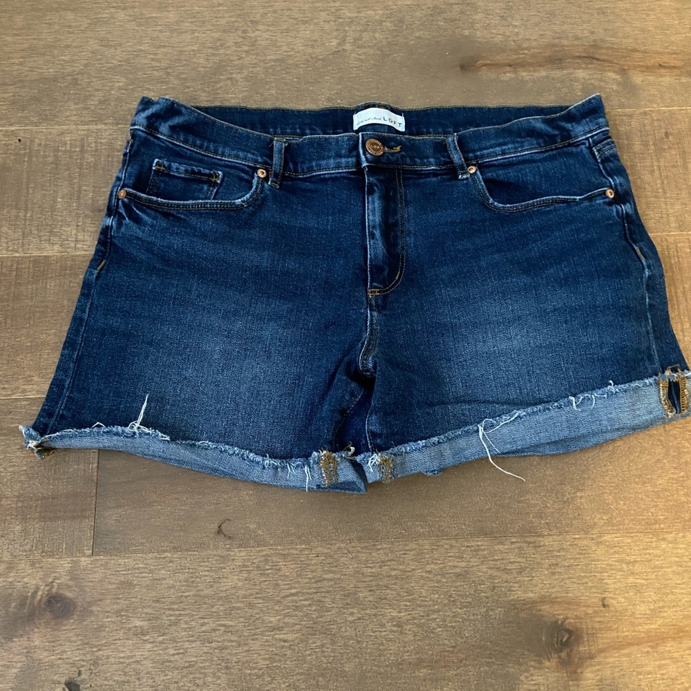 LOFT Jean Shorts. Size 12/31. Pre-owned.